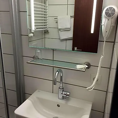 Hotell Stadthotel 3*